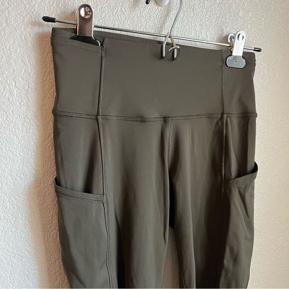 Lululemon Fast & Free Crop II *Nulux 19"
Dark Olive - Picture 8 of 9